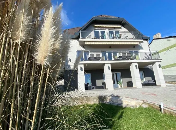 Balkon Apartmanhaz Panzio