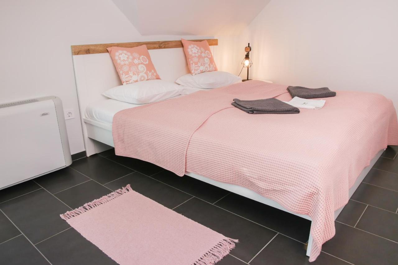 Balkon Apartmanhaz Panzio Balatonfüred