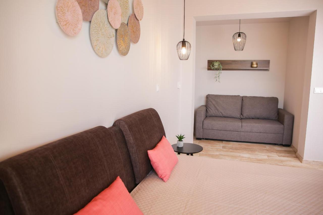 Frühstückspension Balkon Apartmanhaz Panzio *
